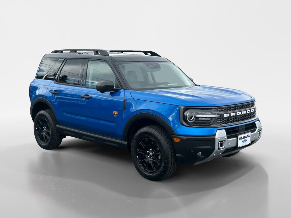 Used 2025 Ford Bronco Sport Badlands image 8