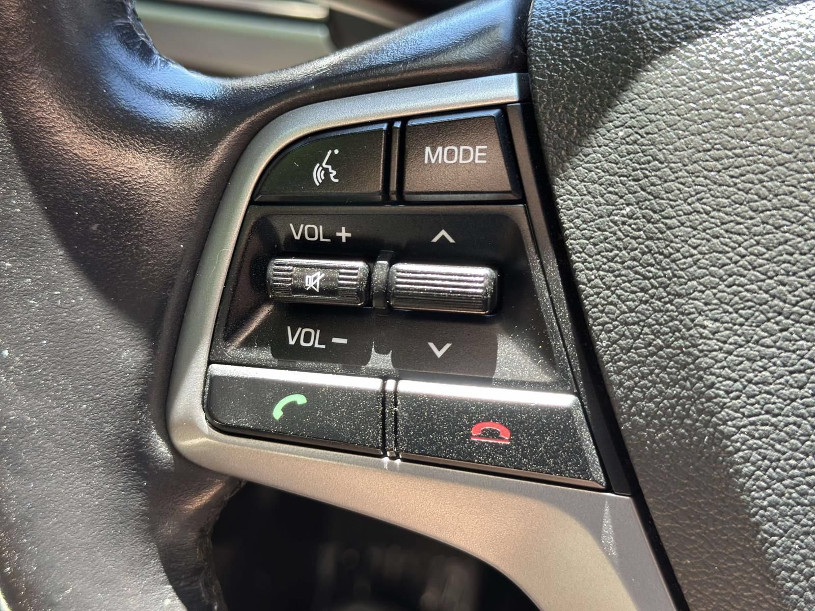 Used 2017 Hyundai Elantra Value Edition FWD image 14