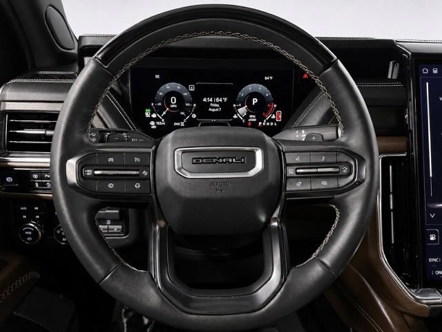 Used 2025 GMC Yukon Denali Ultimate AWD/4WD image 49