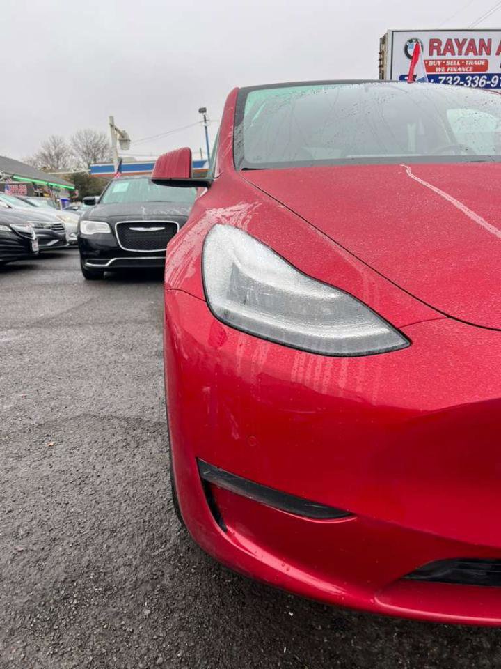Used 2020 Tesla Model Y Long Range image 2
