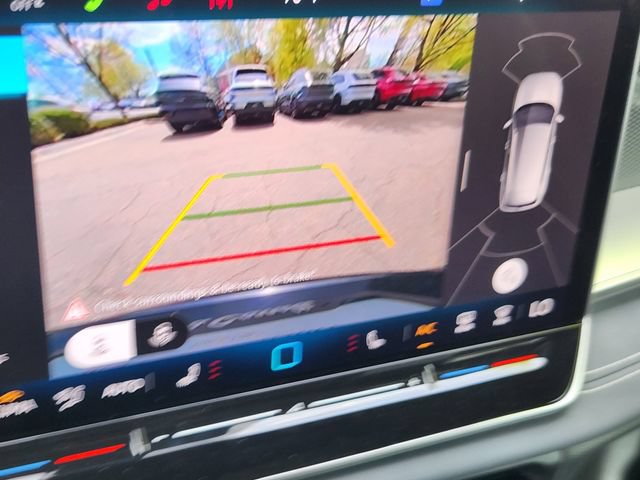 New 2026 Volkswagen Tiguan SE R-Line AWD/4WD image 16