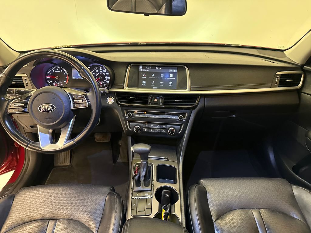 Used 2020 Kia Optima SE image 12