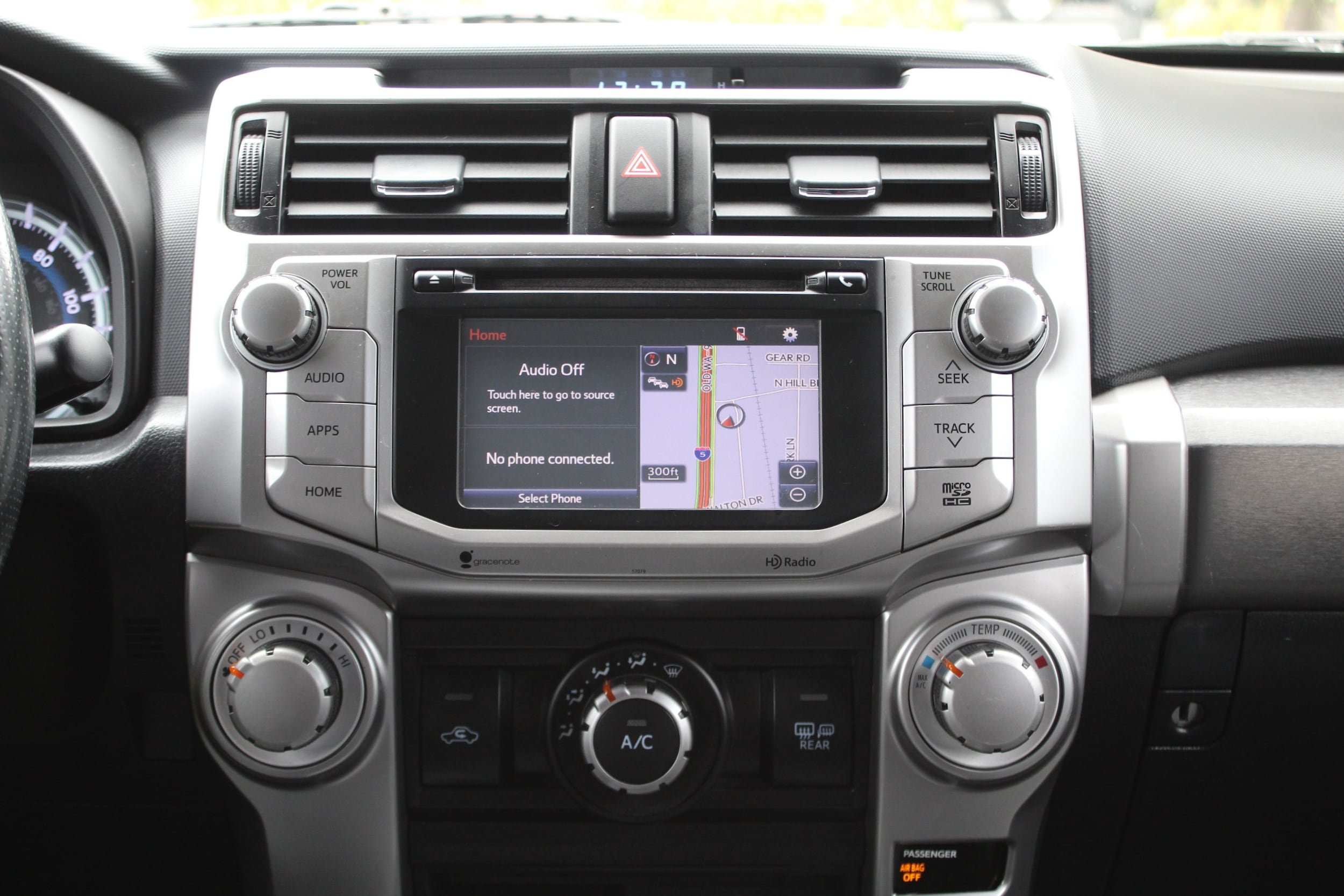 Used 2014 Toyota 4Runner SR5 Premium RWD image 28