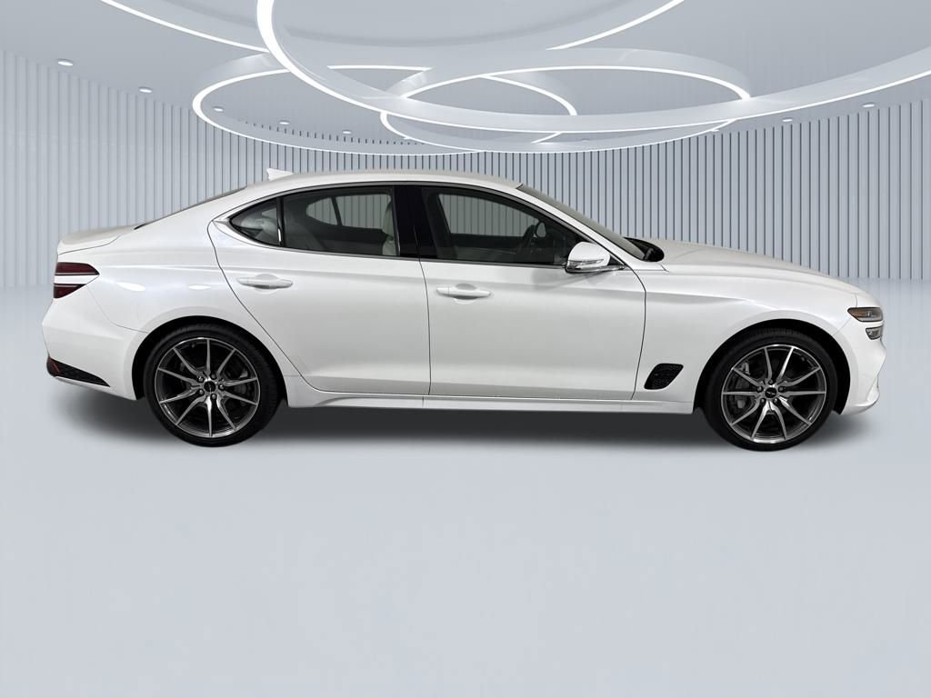 New 2025 Genesis G70 2.5T image 2