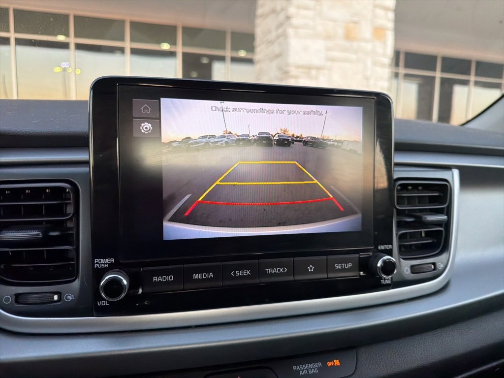 Used 2023 Kia Rio LX image 10