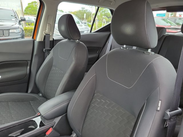 Certified 2022 Nissan Kicks SV w/ Interior Electronics Package FWD image 22