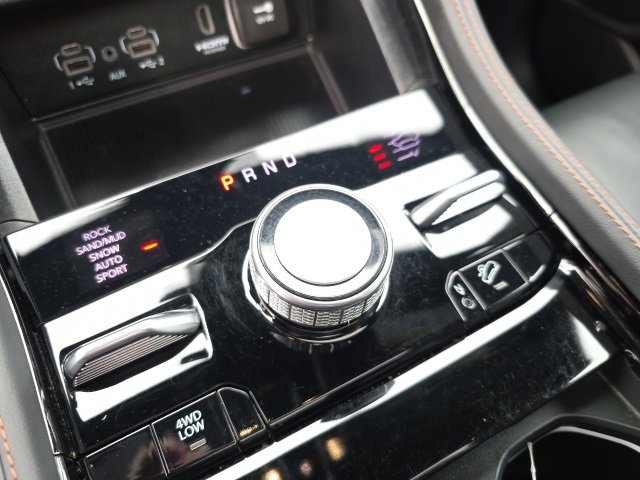 Used 2024 Jeep Grand Cherokee L Summit image 36