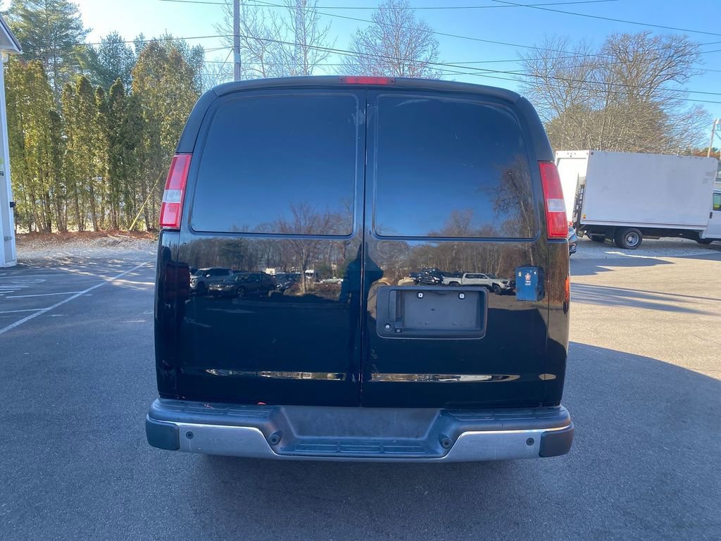 Used 2019 Chevrolet Express 2500 w/ Driver Convenience Package image 6