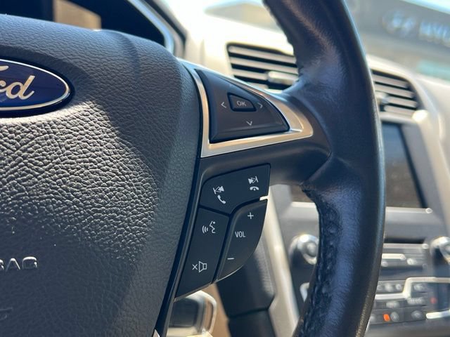 Used 2016 Ford Fusion SE w/ Equipment Group 202A FWD image 20
