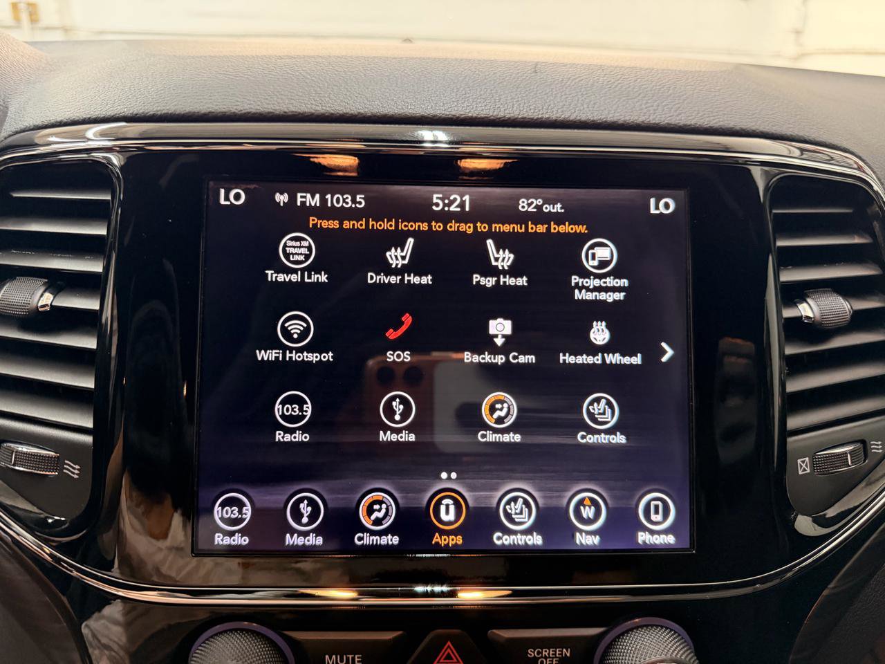 Used 2019 Jeep Grand Cherokee Laredo RWD image 22