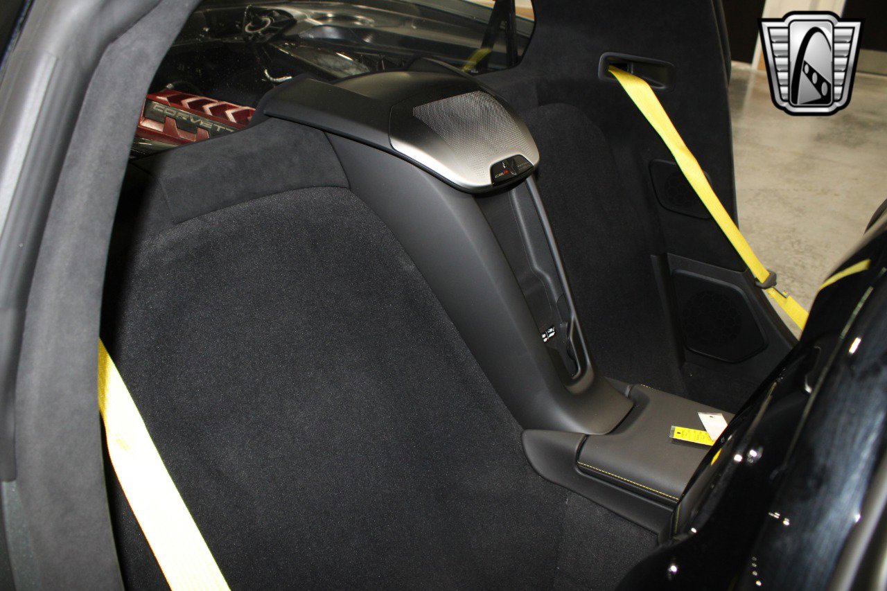 Used 2022 Chevrolet Corvette Stingray Premium Cpe image 25