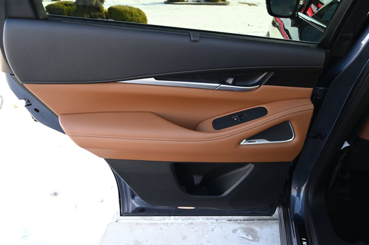 Used 2025 INFINITI QX60 Sensory image 37