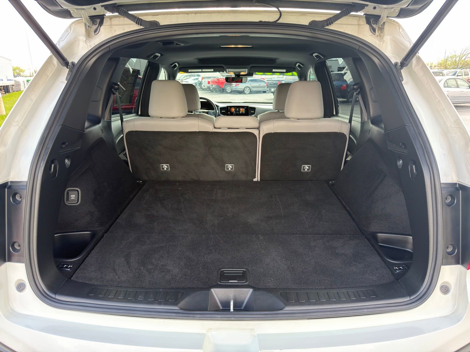 Used 2023 Honda Passport EX-L image 32