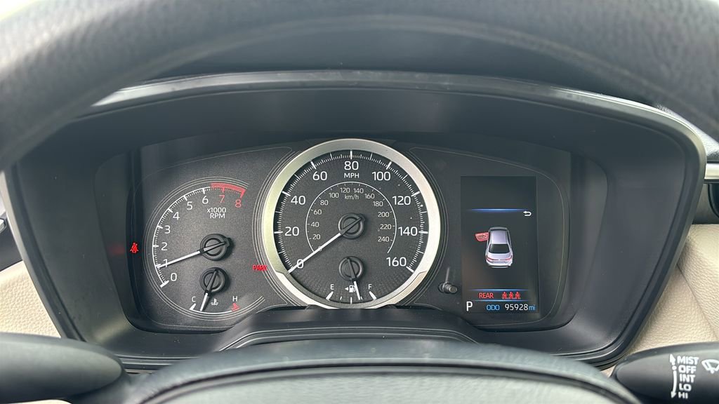 Used 2021 Toyota Corolla LE image 16