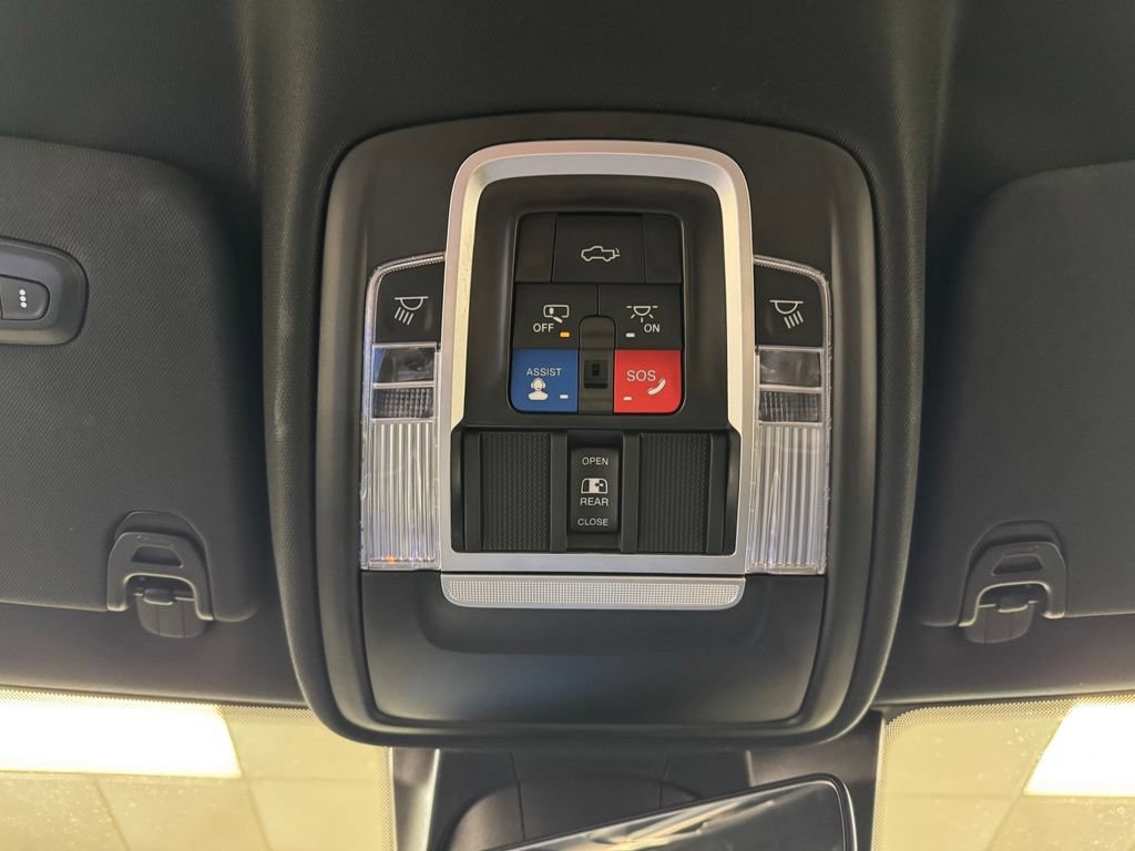 Used 2023 RAM 1500 Laramie AWD/4WD image 52
