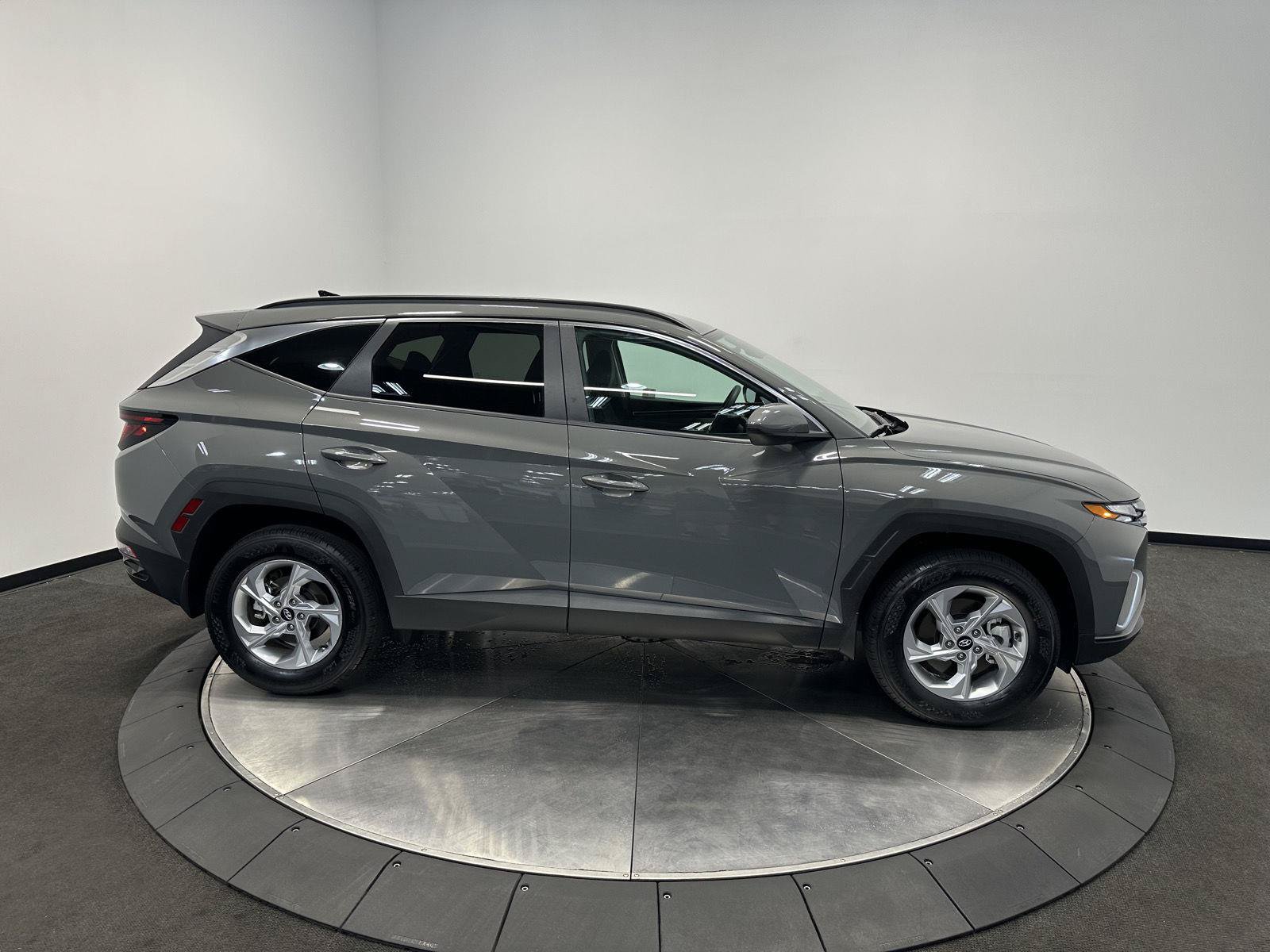 Certified 2024 Hyundai Tucson SEL AWD/4WD image 8