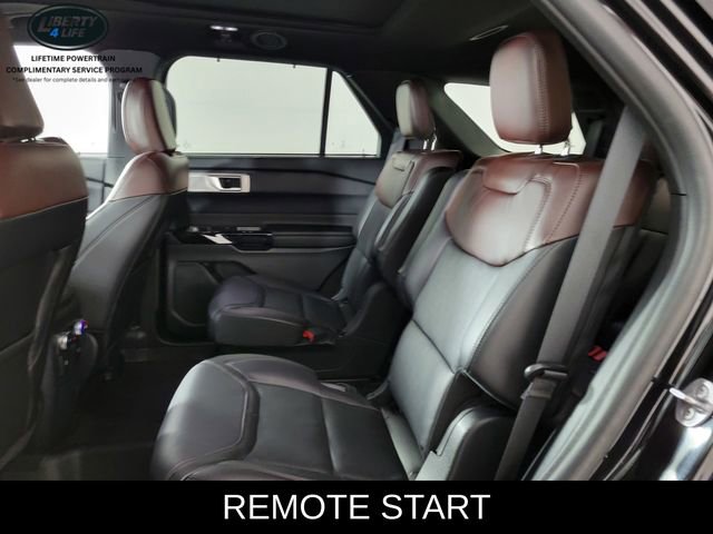 Certified 2023 Ford Explorer Platinum w/ Technology Package AWD/4WD image 15