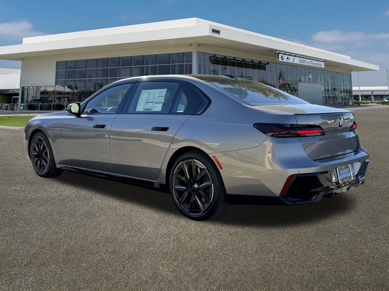 New 2026 BMW 740i w/ Premium Package image 7