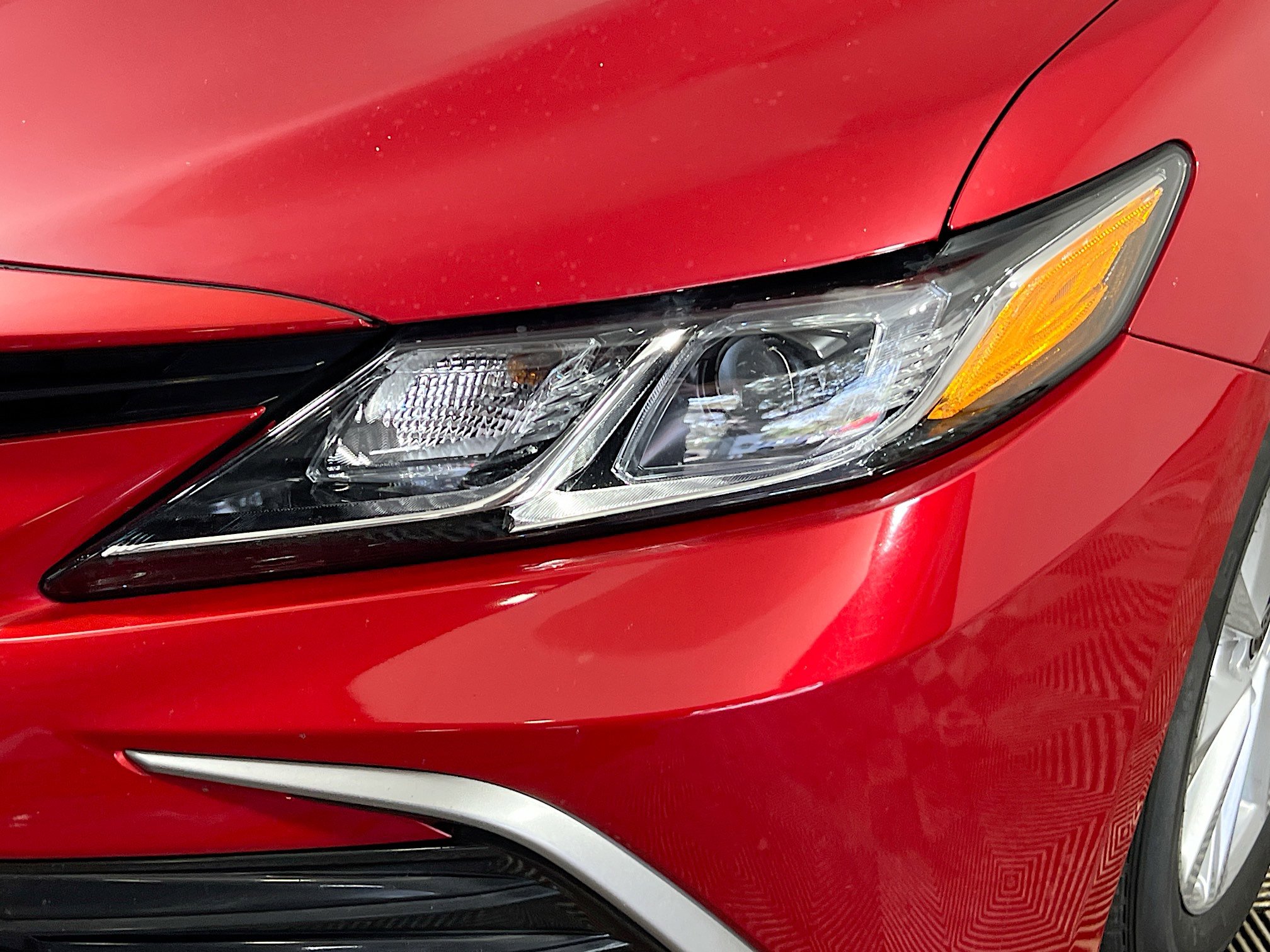 Used 2023 Toyota Camry LE image 12