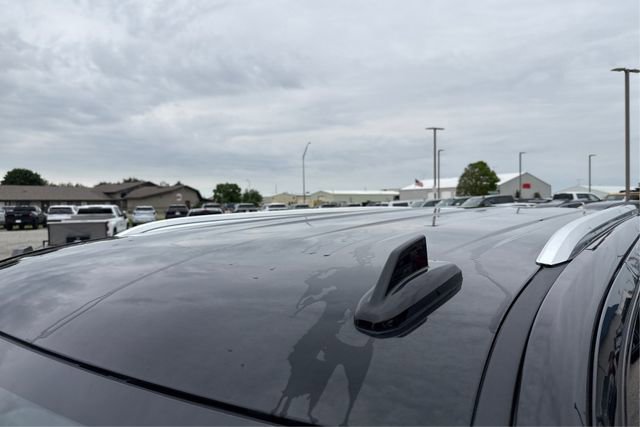 Used 2023 Chevrolet Tahoe LT AWD/4WD image 11