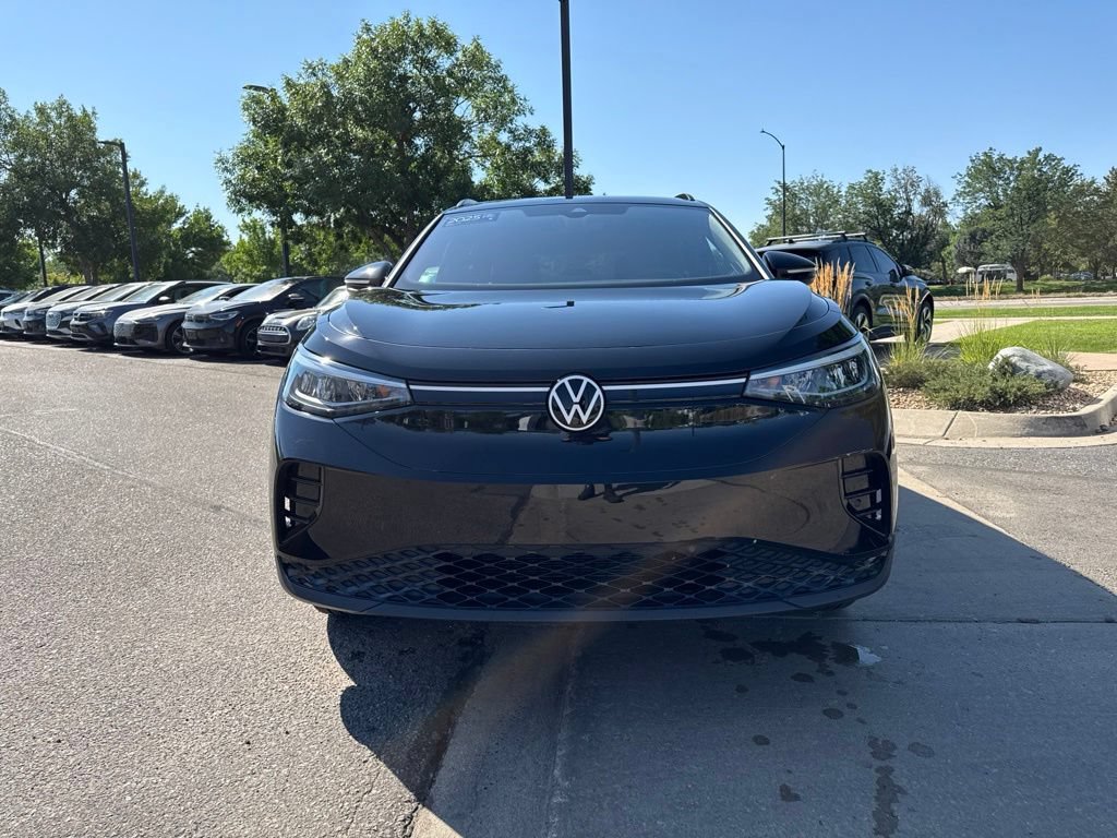 Certified 2025 Volkswagen ID.4 Pro AWD/4WD image 9
