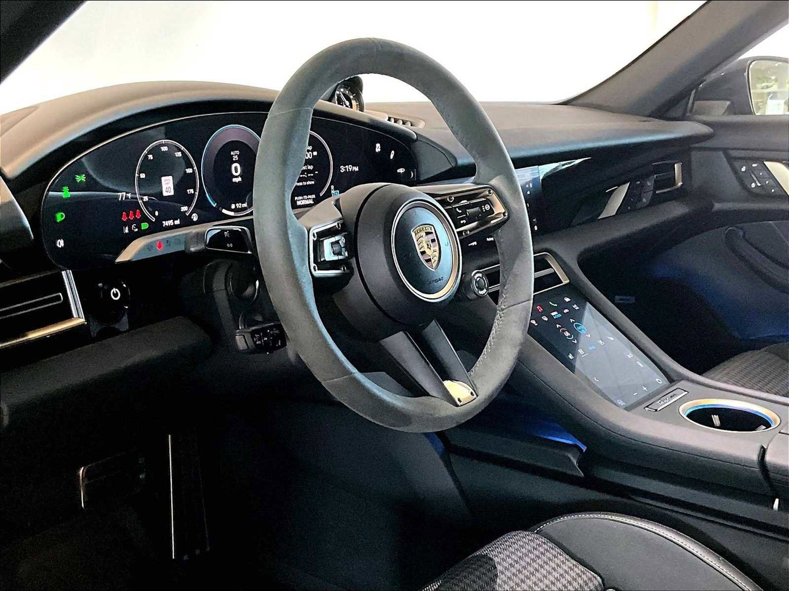 Used 2025 Porsche Taycan 4S image 7