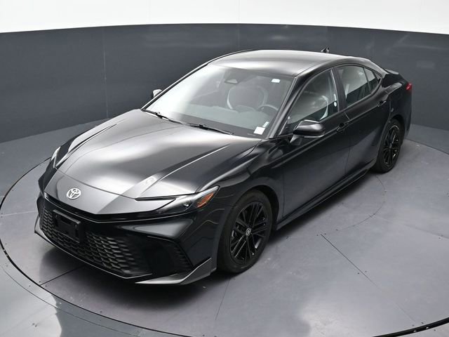 Used 2025 Toyota Camry SE FWD image 23