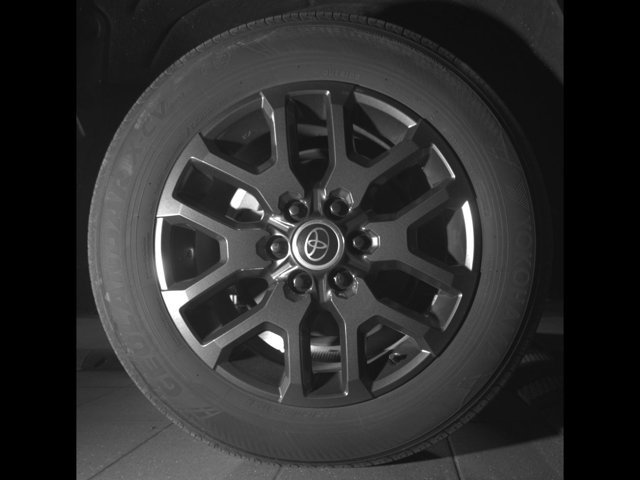 Used 2024 Toyota Sequoia Platinum AWD/4WD image 11