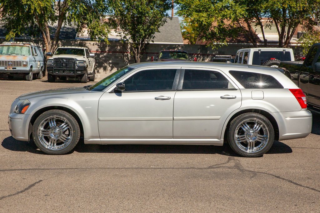 Used 2005 Dodge Magnum SE image 8