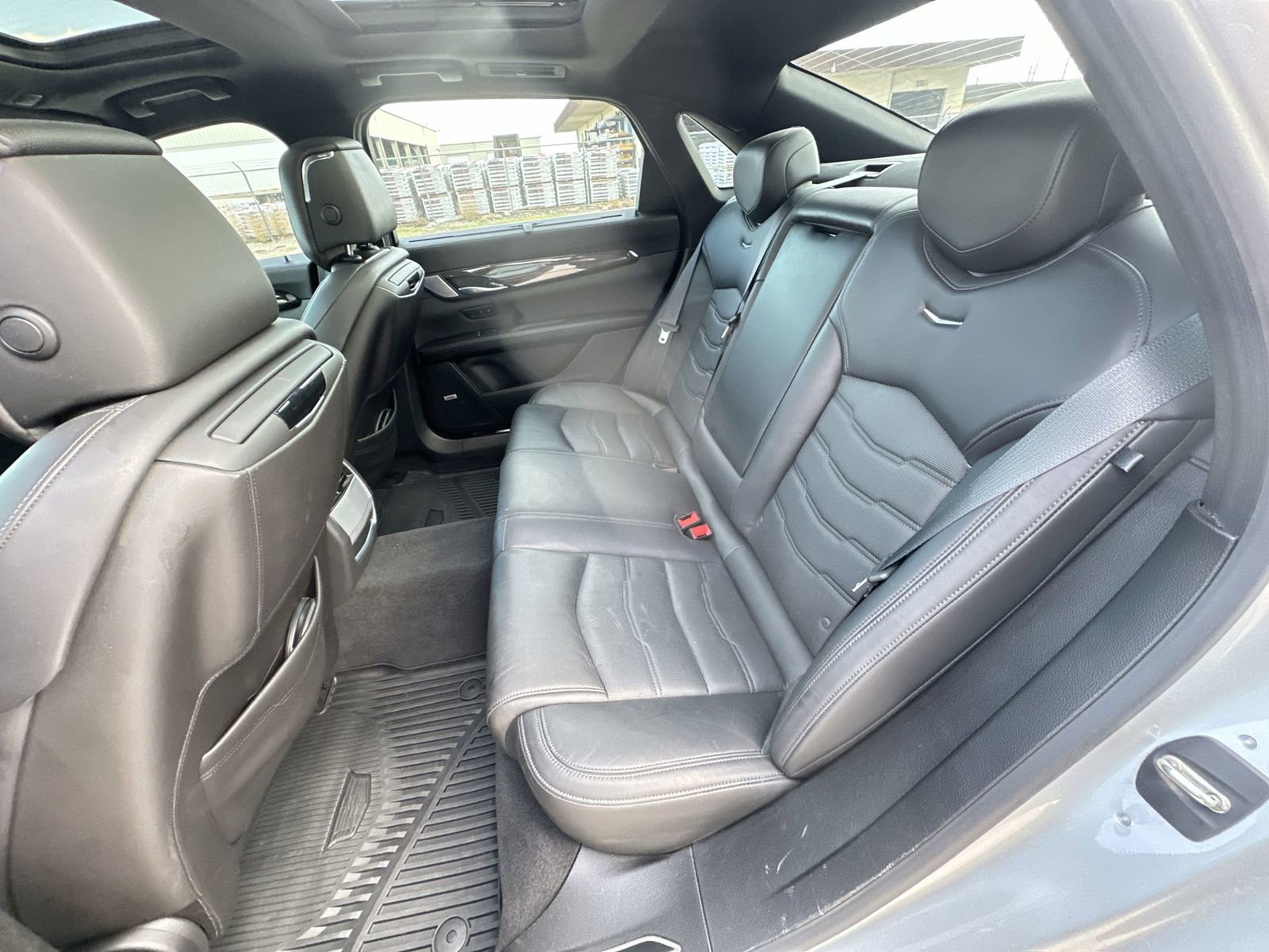 Used 2020 Cadillac CT6 Premium Luxury w/ LPO, Exterior Accent Package AWD/4WD image 26