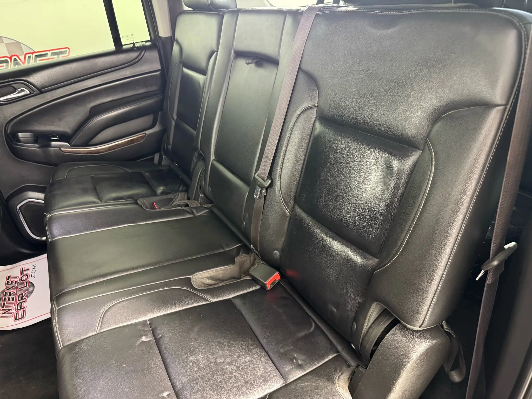 Used 2015 Chevrolet Suburban LT w/ Luxury Package image 38