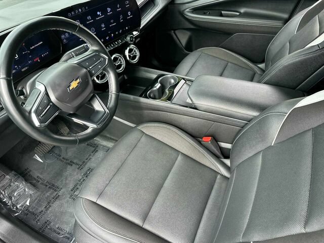 Used 2024 Chevrolet Blazer EV LT AWD/4WD image 10