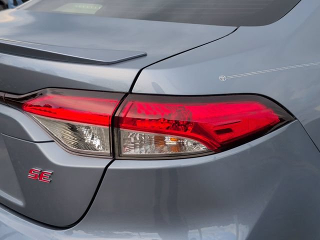 Used 2020 Toyota Corolla SE FWD image 12