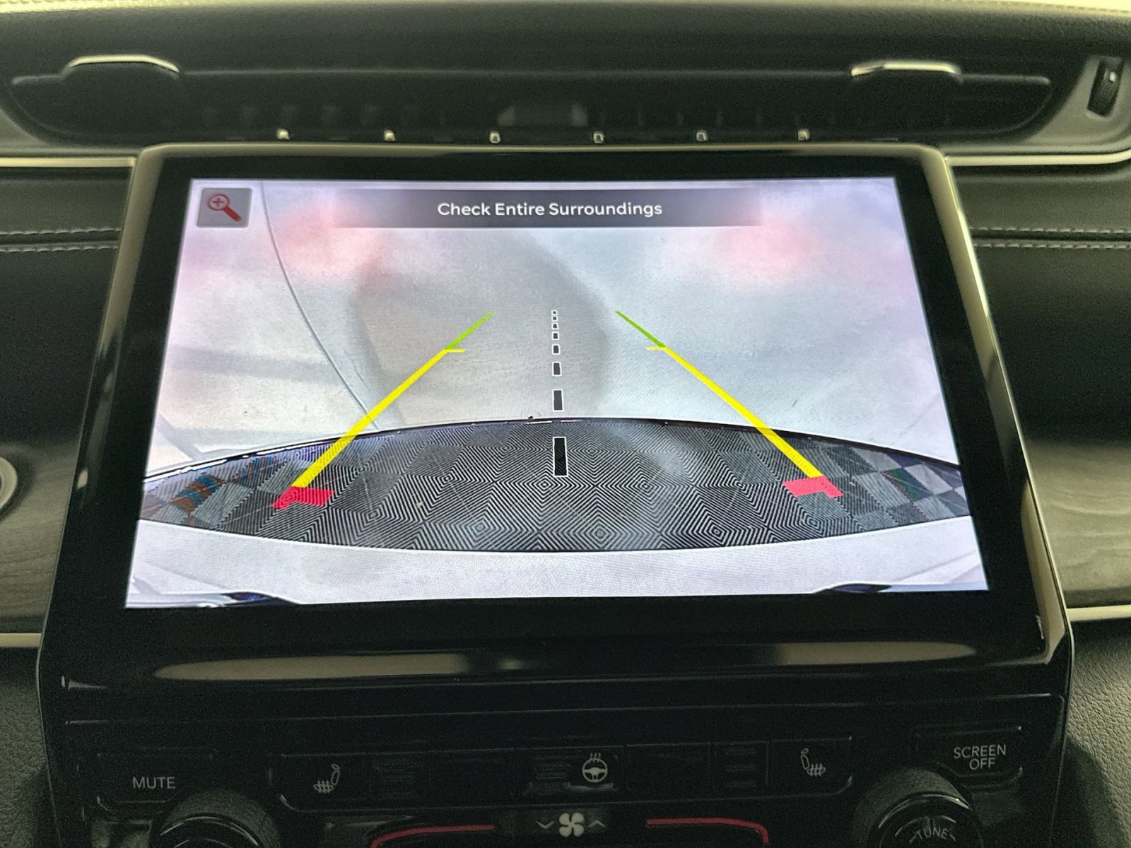 Used 2023 Jeep Grand Cherokee L Limited image 19