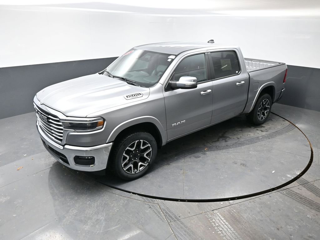 Used 2025 RAM 1500 Laramie image 46