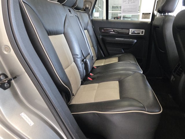Used 2008 Lincoln MKX AWD image 6