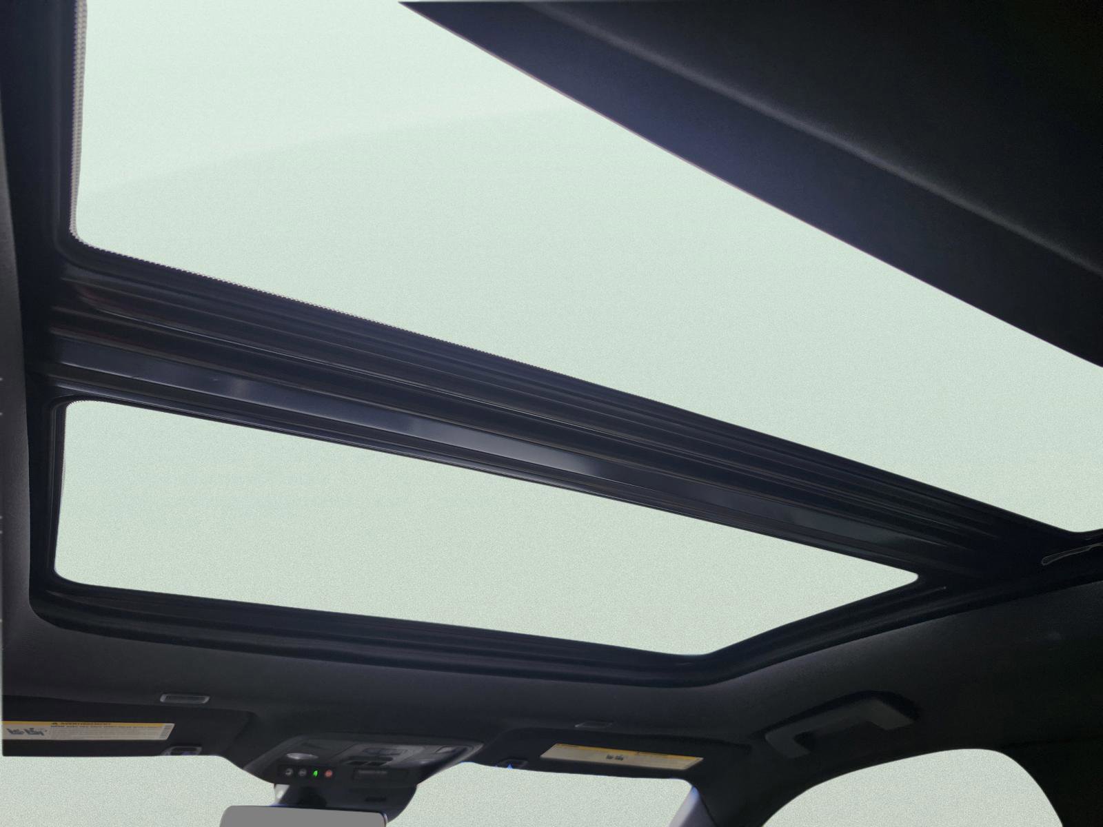 Used 2018 Cadillac CTS Premium Luxury w/ Technology Package AWD/4WD image 28