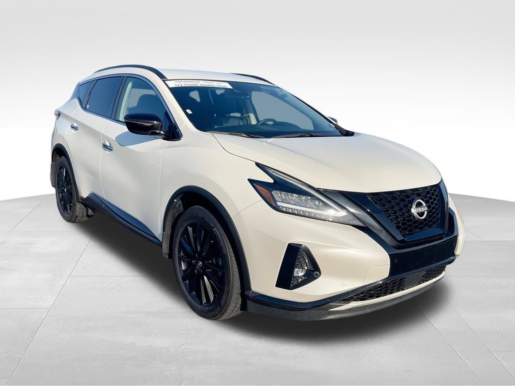 Used 2023 Nissan Murano SV w/ SV Midnight Edition Package FWD image 2