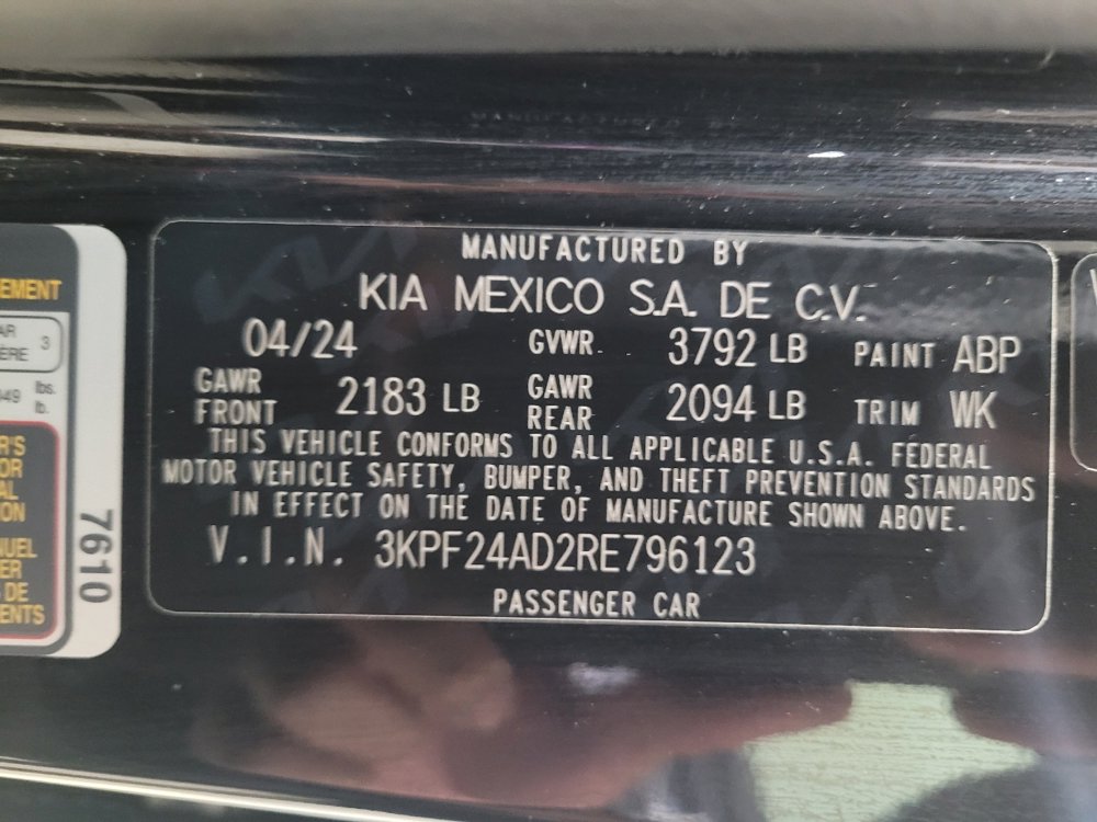 Used 2024 Kia Forte LXS w/ LXS Technology Package image 33