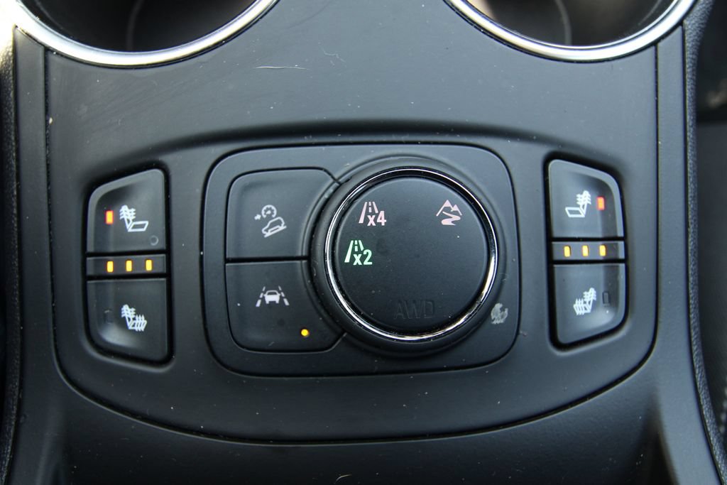 Used 2024 GMC Terrain SLT AWD/4WD image 11