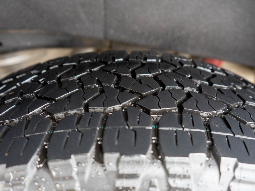 Used 2025 GMC Sierra 2500 Denali Ultimate image 39