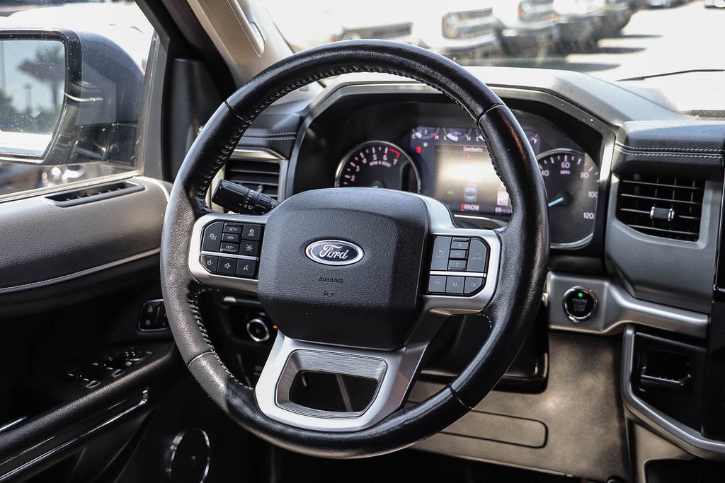 Certified 2023 Ford Expedition XLT RWD image 19