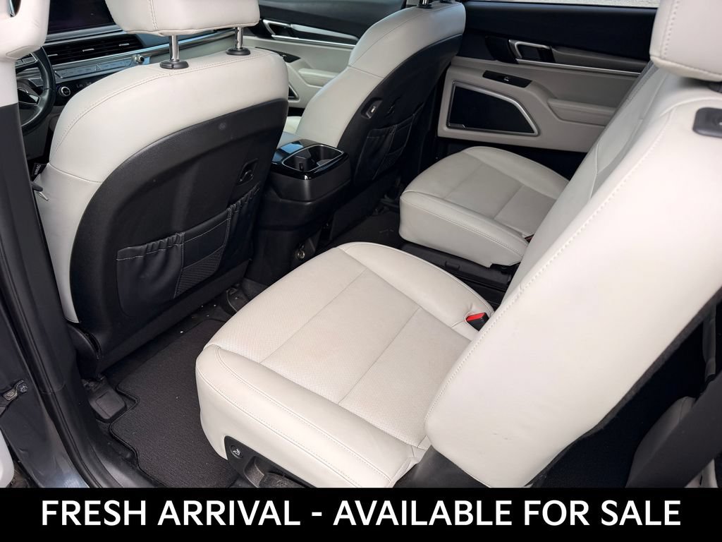 Used 2022 Kia Telluride S AWD/4WD image 13