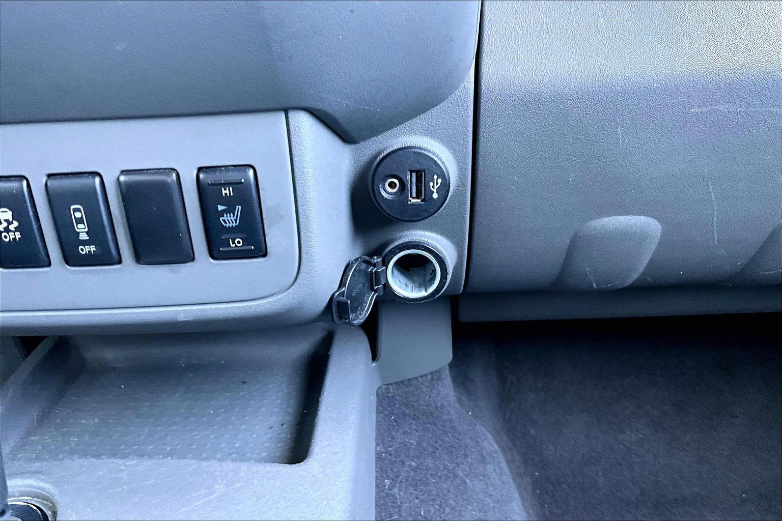 Used 2021 Nissan Frontier SV RWD image 19