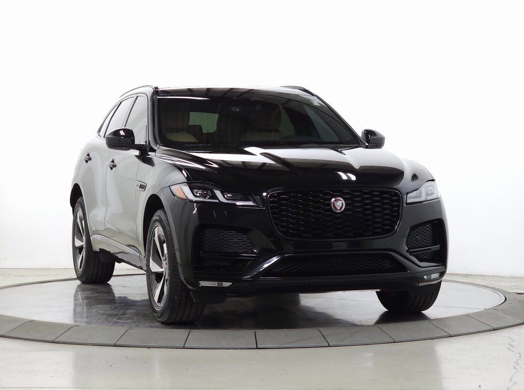 Used 2023 Jaguar F-PACE S image 10