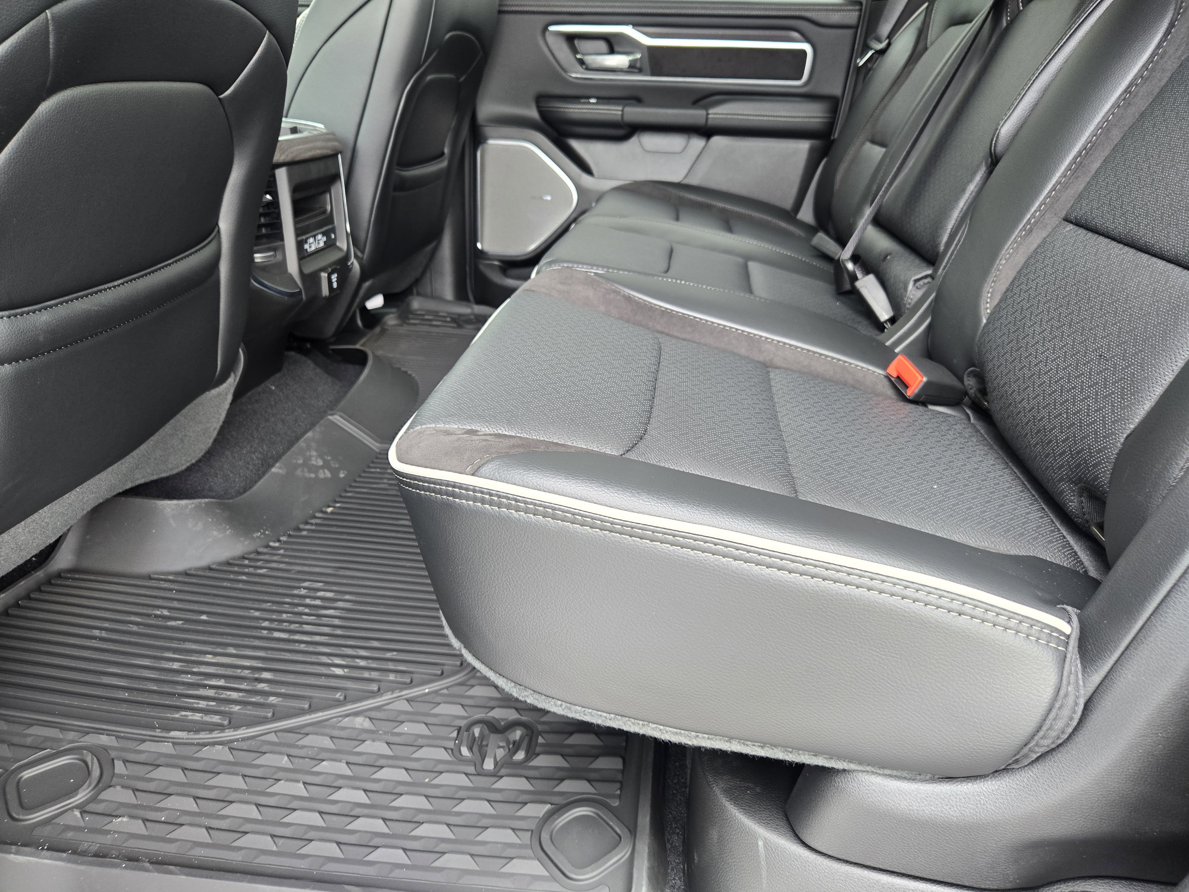 New 2026 RAM 1500 Laramie image 22