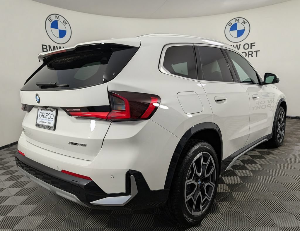 New 2026 BMW X1 xDrive28i w/ Technology Package AWD/4WD image 6