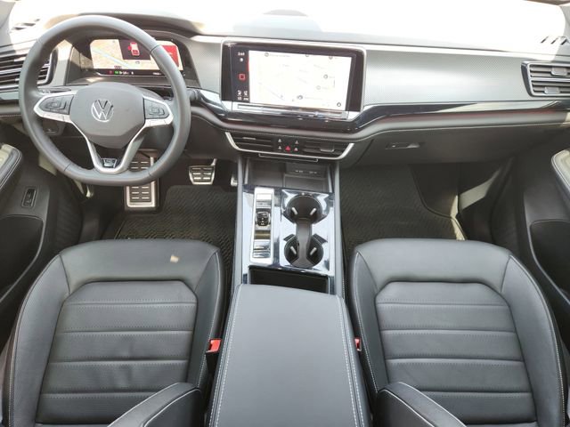 Used 2024 Volkswagen Atlas Cross Sport SEL R-Line AWD/4WD image 26