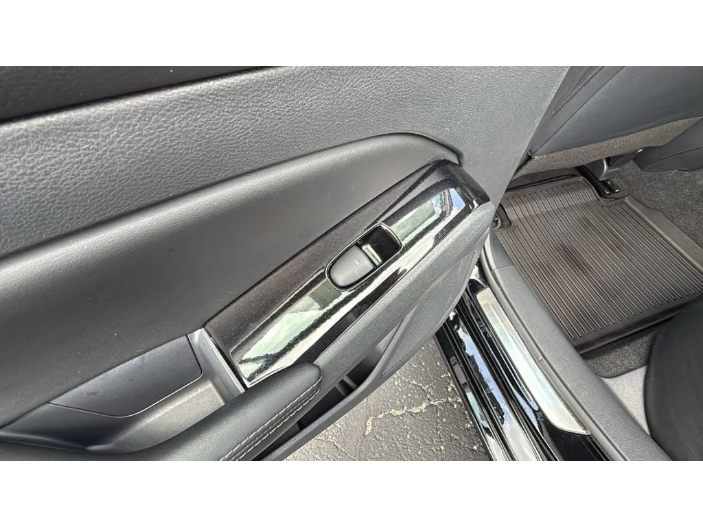 Used 2023 Nissan Altima 2.5 SL AWD/4WD image 36