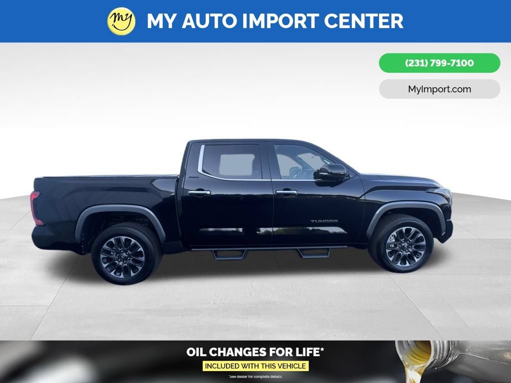 Used 2025 Toyota Tundra Limited AWD/4WD image 7